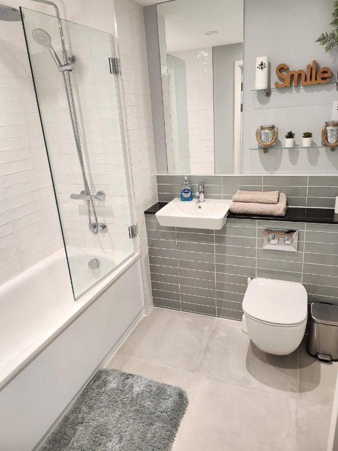 Lovely Luxury Apartment Near Luton Airport 801 Exterior foto